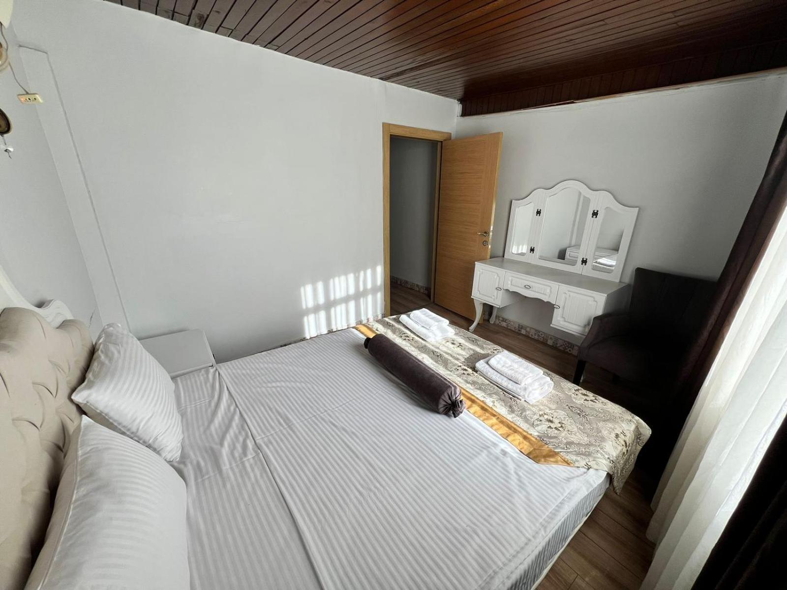 Elite Plus Family Hotel Old City Istanbul Exterior photo