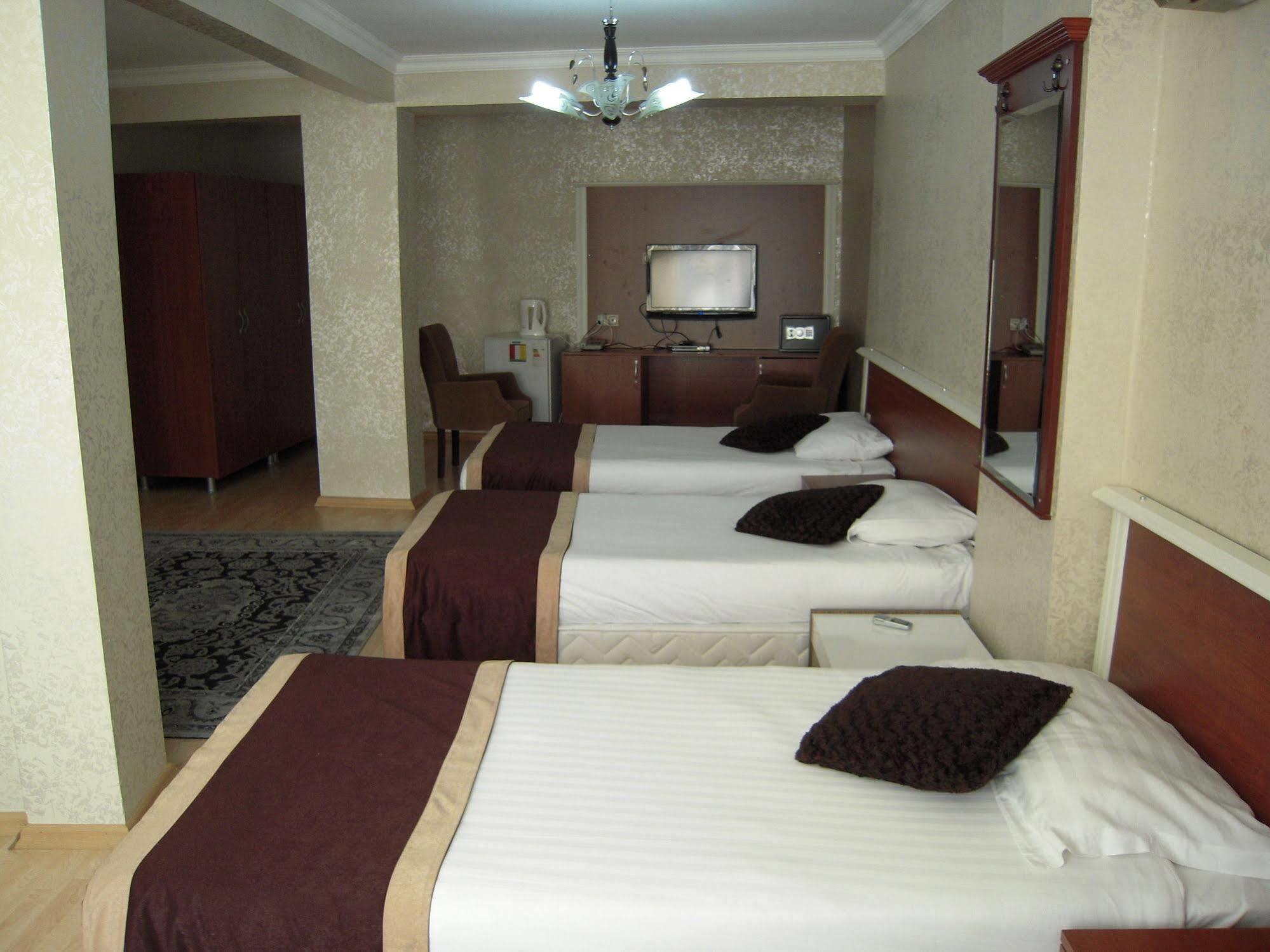 Elite Plus Family Hotel Old City Istanbul Exterior photo